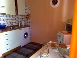 Privato affitta monolocale 600mt dal mare